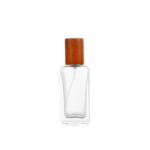 frasco de perfume 30ml Square Perfume Bottle with Wooden Cap – Spray Glass Bottle